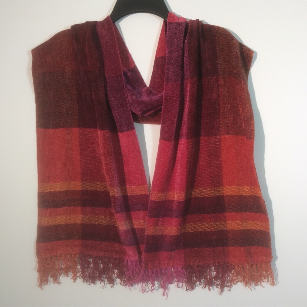 Vitaliano Pancaldi Red Scarf Soft Chenille w/ Fringe Italy Rectangular Wrap